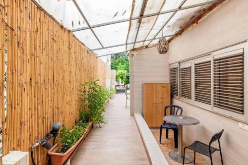 Studio with garden, 5 min walk to the sea, Tel Awiw (zdjęcie 9)
