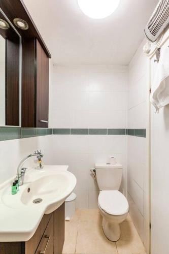 Studio with garden, 5 min walk to the sea, Tel Awiw (zdjęcie 8)