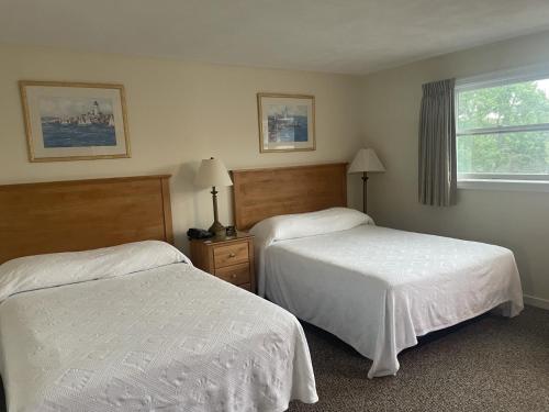 Sea Lion Motel - image 10