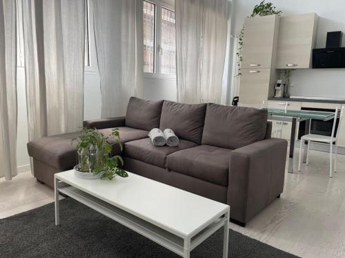 Appartamento Loft Navigli - Bocconi - IULM, Milán
