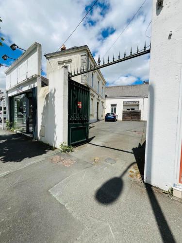 Logement 4 pers - Cœur de ville - calme - boîte à clé arrivée autonome, Cholet (foto 8)