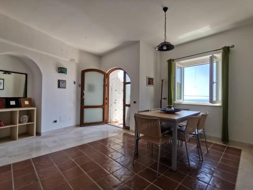 Bouganville Holiday Home - image 5