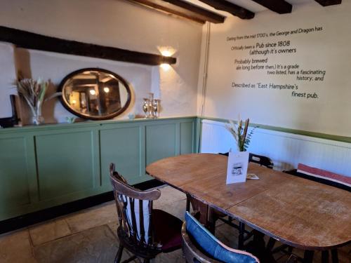 George & Dragon Country Pub & Hotel Wolverton Townsend in Kingsclere