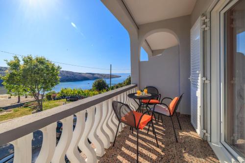 Apartments Mato - image 5