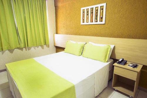 1 twin bed