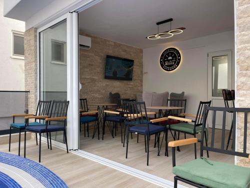 Relax Apartmani - image 7