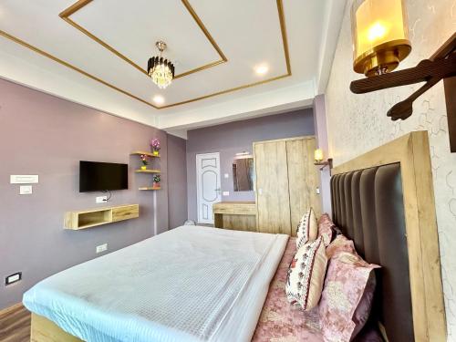 Yepplo Service Apartments - DARJEELING - 4BHK with Private Kitchen - 24hrs Caretaker & Power Backup - image 3