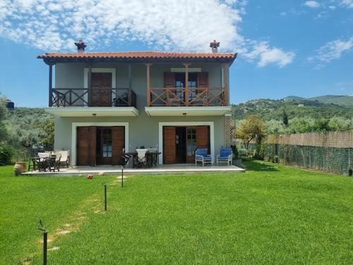 BEACH HOUSE MARIA's in Gialtra