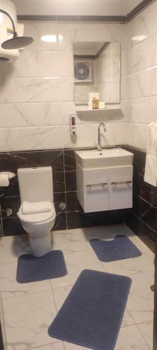 FAMILY ROOM ASSER PYRAMIDS VIEW HOTEL - image 12