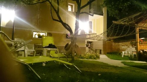 Guest House Tsenovi - image 9