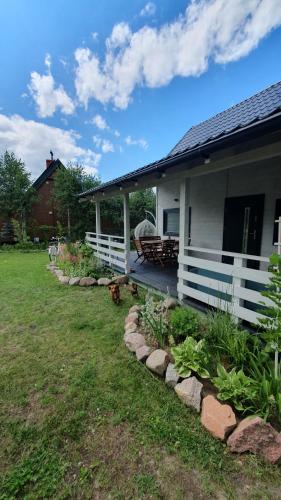 Domek nad Jeziorem Wałpusz