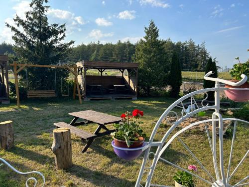 Sakowcówka - Agroturystyka , stajnia (Sakowcowka - Agroturystyka , stajnia) in Lapino