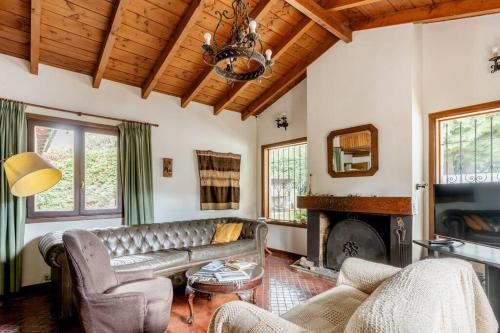 Encantadora Casa con bosquecito