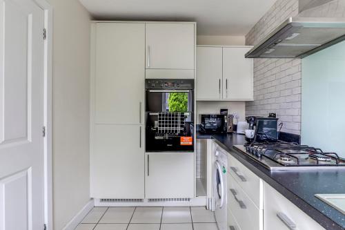 Modern, spacious house near town, Peterborough (Foto 8)