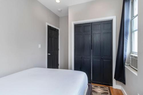 Renovated Lower Eastside 2BR Washer Dryer, Nueva York (foto 7)