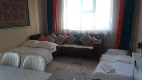 3 rooms apartment in the centre of Ulgii city in Olgii
