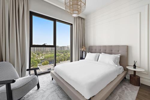 Vayk - Great location 2 BD apartment - main image