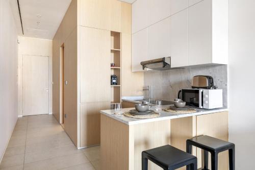 Vayk - Amazing Studio Apartment - image 4