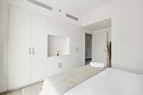 Vayk - 3 BD apartment in Downtown - image 4