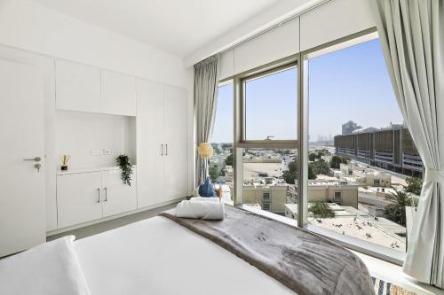 Vayk - 3 BD apartment in Downtown - image 10