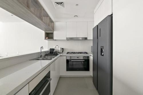 Vayk - 3 BD apartment in Downtown - image 14