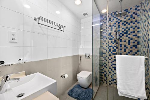 Vayk - Stylish 1Bd with beach access - image 11