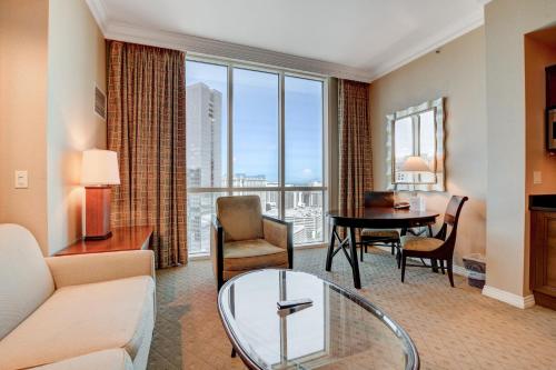 The Fantasy Suite MGM Signature POOL VIEW, Las Vegas (foto 4)