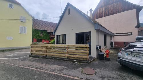 Balkons/terase, Nid 2 cigognes in Zimmerbach