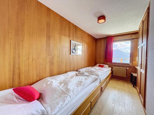 Apartment Royal 6 - image 10