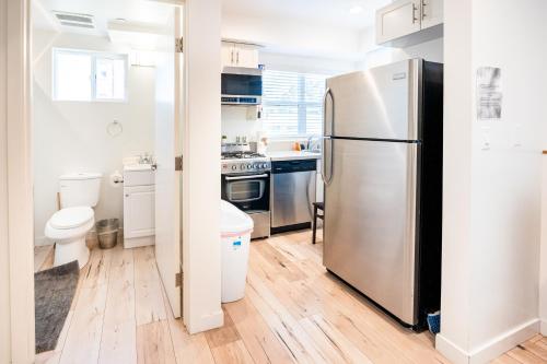 Cozy Modern 2-Bedroom 3 levels Loft central Location Close to Downtown LA, Los Angeles (fotografie 10)