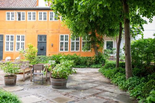 Extravagant 110SQM LUXURY Apt. - heart of CPH - image 13