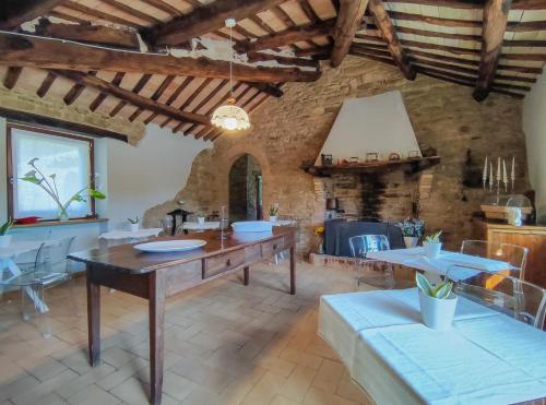 La Fonte Delle Faranghe by Host Hero chambre d'hôte Palazzo