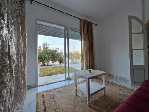 สวน, Djerba 7 in อาคีร์