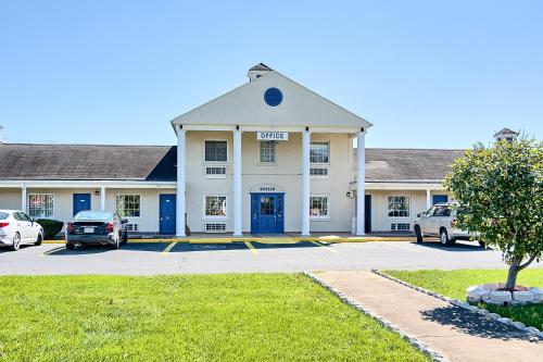 Motel 6-Harrisonburg, VA - South in Harrisonburg, USA