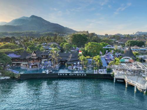 托亞德瓦斯亞阿玉金塔馬尼別墅 The Ayu Kintamani Villa at Toya Devasya