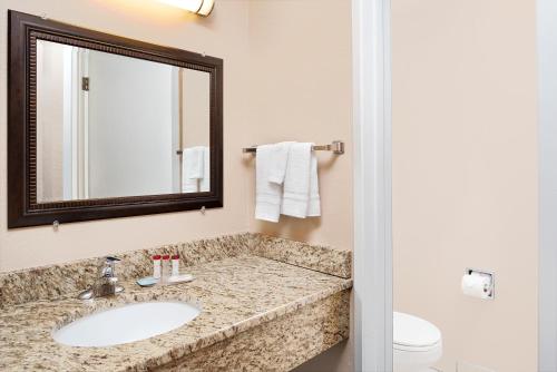 Ramada by Wyndham Spokane Valley - image 7