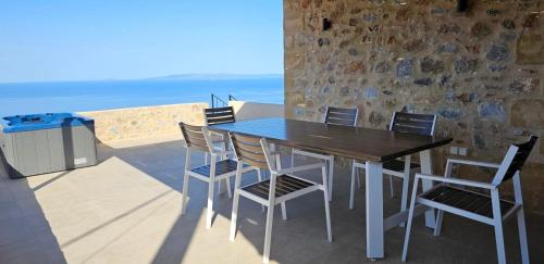 God's View Tower - Pyrgos Towers Complex God's View Tower - Pyrgos Towers Complex