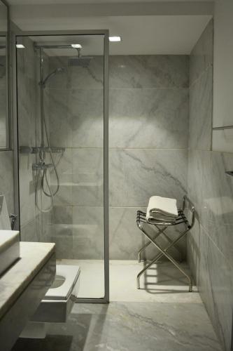 Lux 2BR Loft - Oliver Palm - image 14