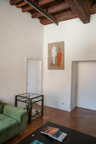 Apartment image 10