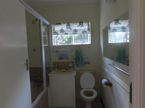 浴室, Paulyn Place in 肯頓海