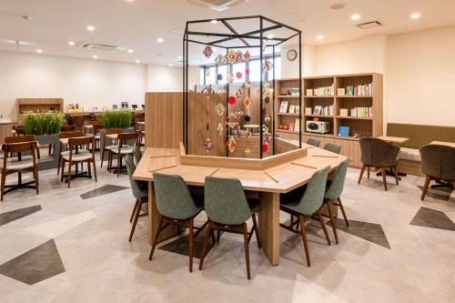 Restaurant, Comfort Hotel Matsuyama near Matsuyama Airport