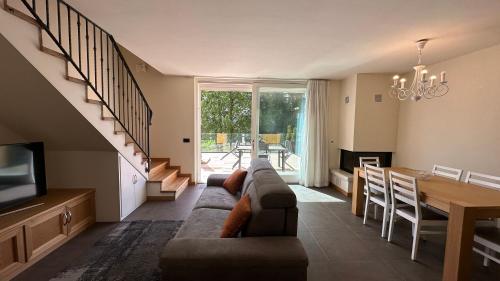 Agriturismo Lambra La Casa Del Sol 3