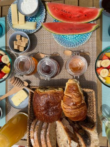 Ételek és italok, Hózhó Tempo - Sous les pins, Bed & Breakfast écofriendly & slowlife avec sauna (Hozho Tempo - Sous les pins, Bed & Breakfast ecofriendly & slowlife avec sauna) in Bouglon