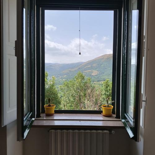 Casina in COLLINA CON VISTA suggestiva