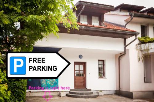 Avrora House FREE parking in OLD TOWN, Lublaň