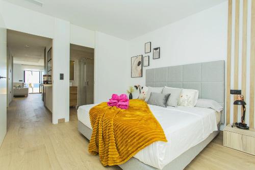Apartment with Sea View image 8