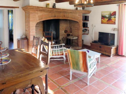Holiday Home Roque Piquet by Interhome in Lafrancaise