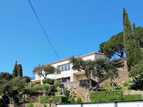 Apartment Villa Montemare Dorette by Interhome - Location saisonnière - Le Lavandou