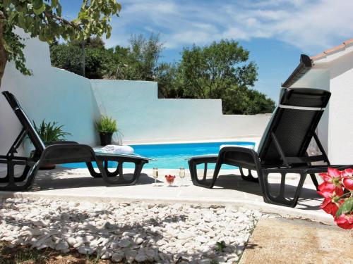 Holiday Home Edo by Interhome – khách sạn tại Nerezisca