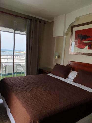 Superior Double Room with Sea View image 7